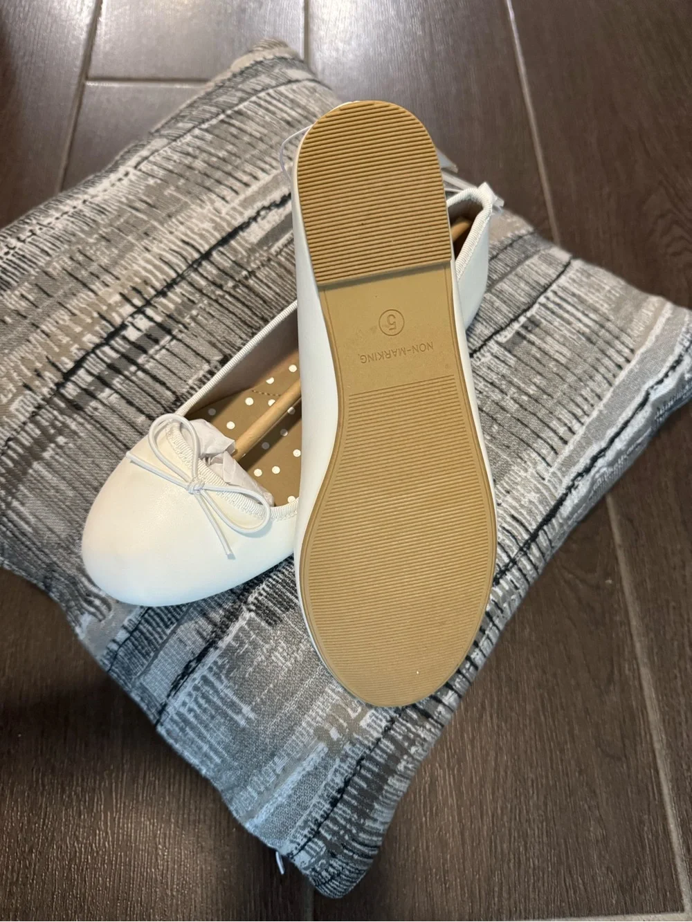 2-Pair Flats Bundle – Cat & Jack Size 5 + A New Day Size 6.5